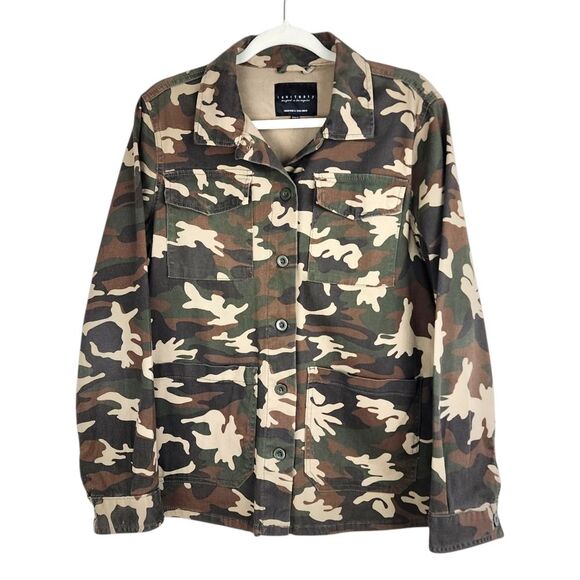 Sanctuary Camo Utility Jacket Shacket Pockets Stretch Button Front Size M - Picture 1 of 14